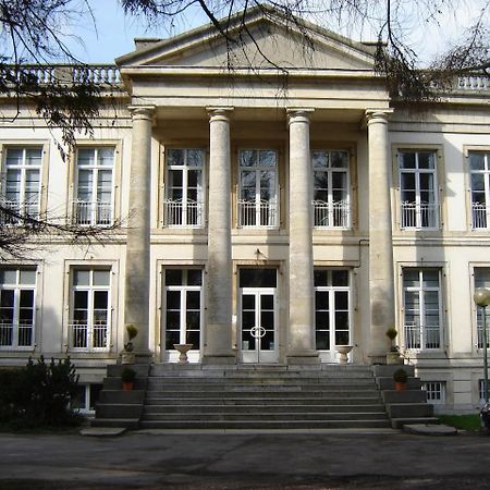 Hostellerie De La Quenoeuille Маркиз Екстериор снимка