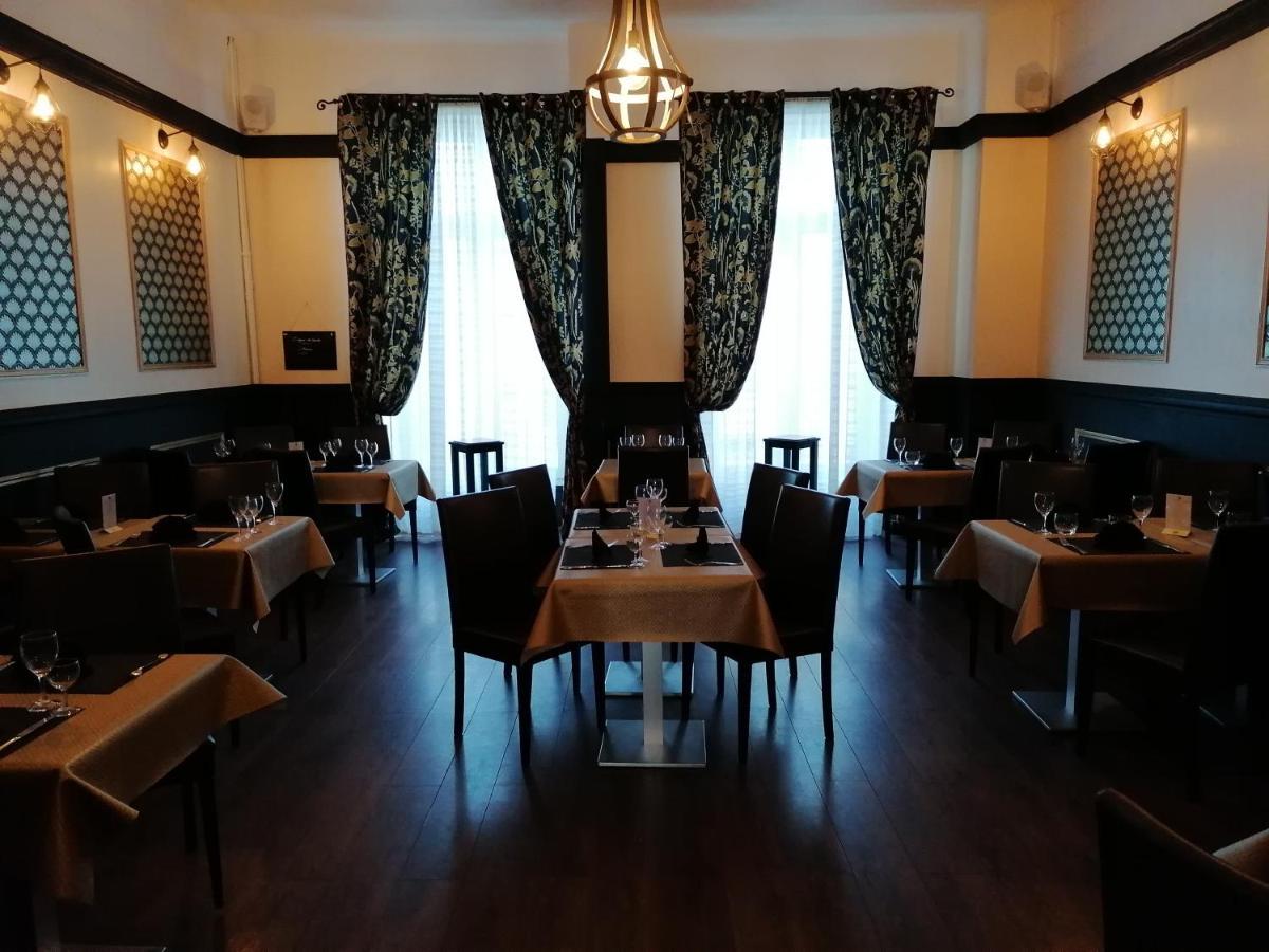 Hostellerie De La Quenoeuille Маркиз Екстериор снимка