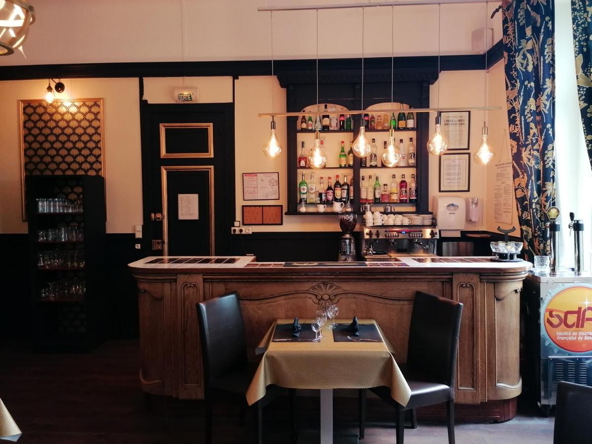 Hostellerie De La Quenoeuille Маркиз Екстериор снимка
