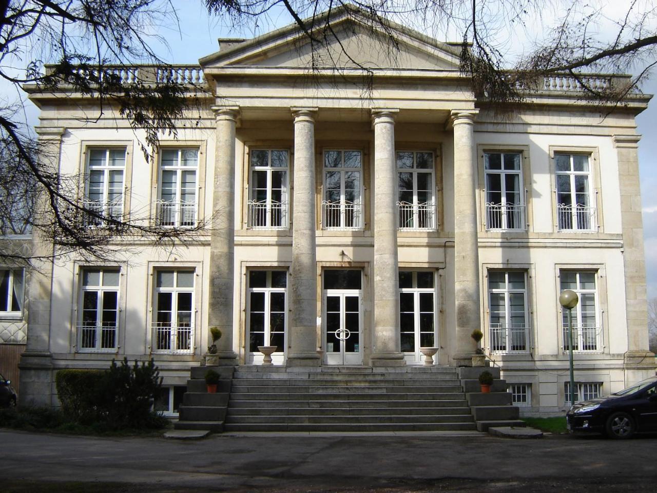 Hostellerie De La Quenoeuille Маркиз Екстериор снимка