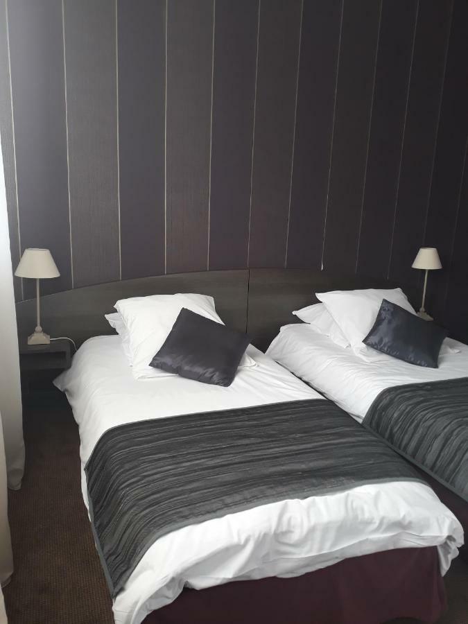 Hostellerie De La Quenoeuille Маркиз Екстериор снимка